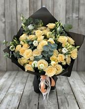 Букет цветов из:  Розы и Лизиантусы #REPLACE_PRED# Актюбинском