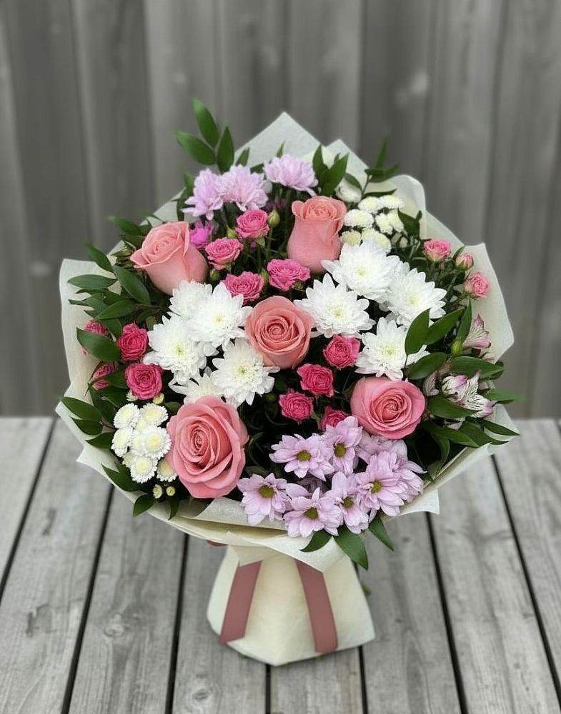 Букет цветов из: Альстромерии, Гвоздики, Розы и Хризантемы в Актюбинском