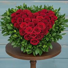 Цветочная композиция из Розы в виде сердца #REPLACE_PRED# Актюбинском