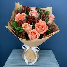 Букет цветов из:  Розы и Альстромерии в Актюбинском