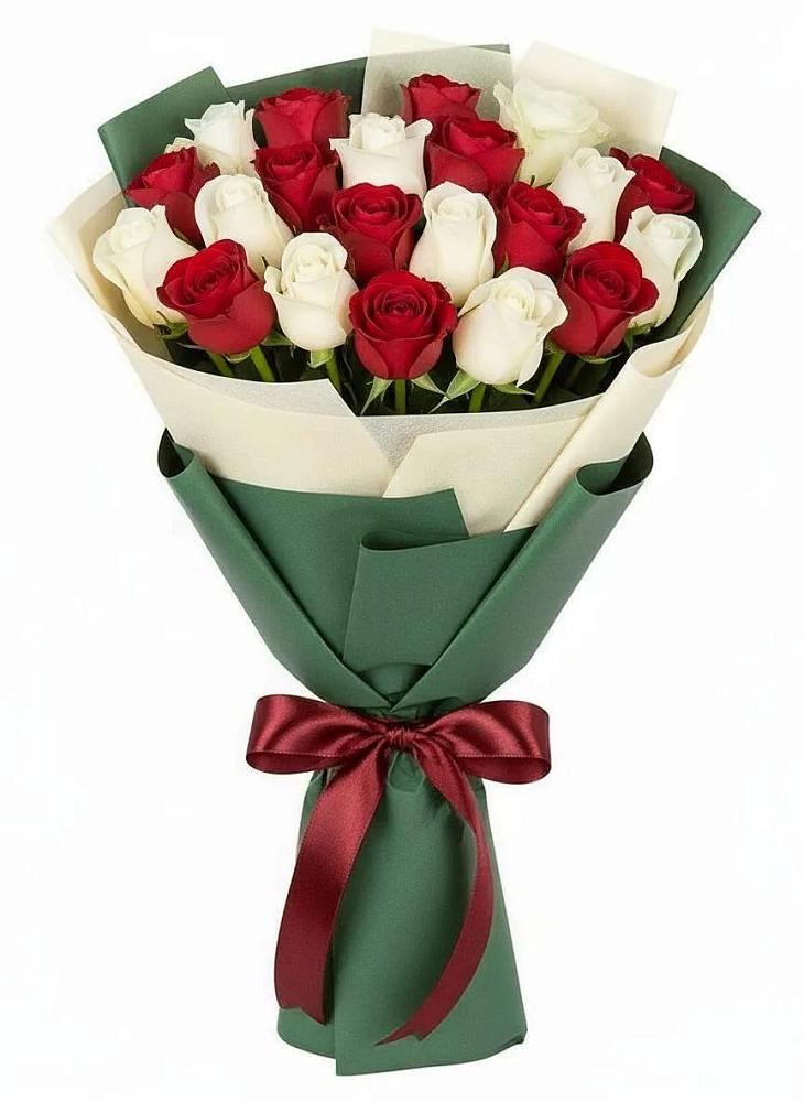 Букет Микс из красных и белых роз в Актюбинском