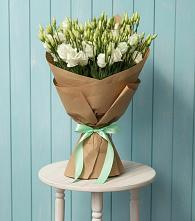 Букет цветов из:  Лизиантусы в Актюбинском