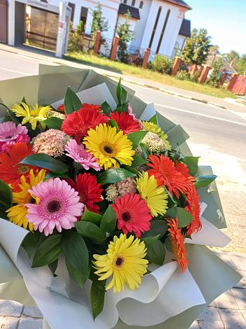 Букет цветов из: Герберы в Актюбинском