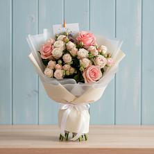 Букет цветов из:  Розы в Актюбинском