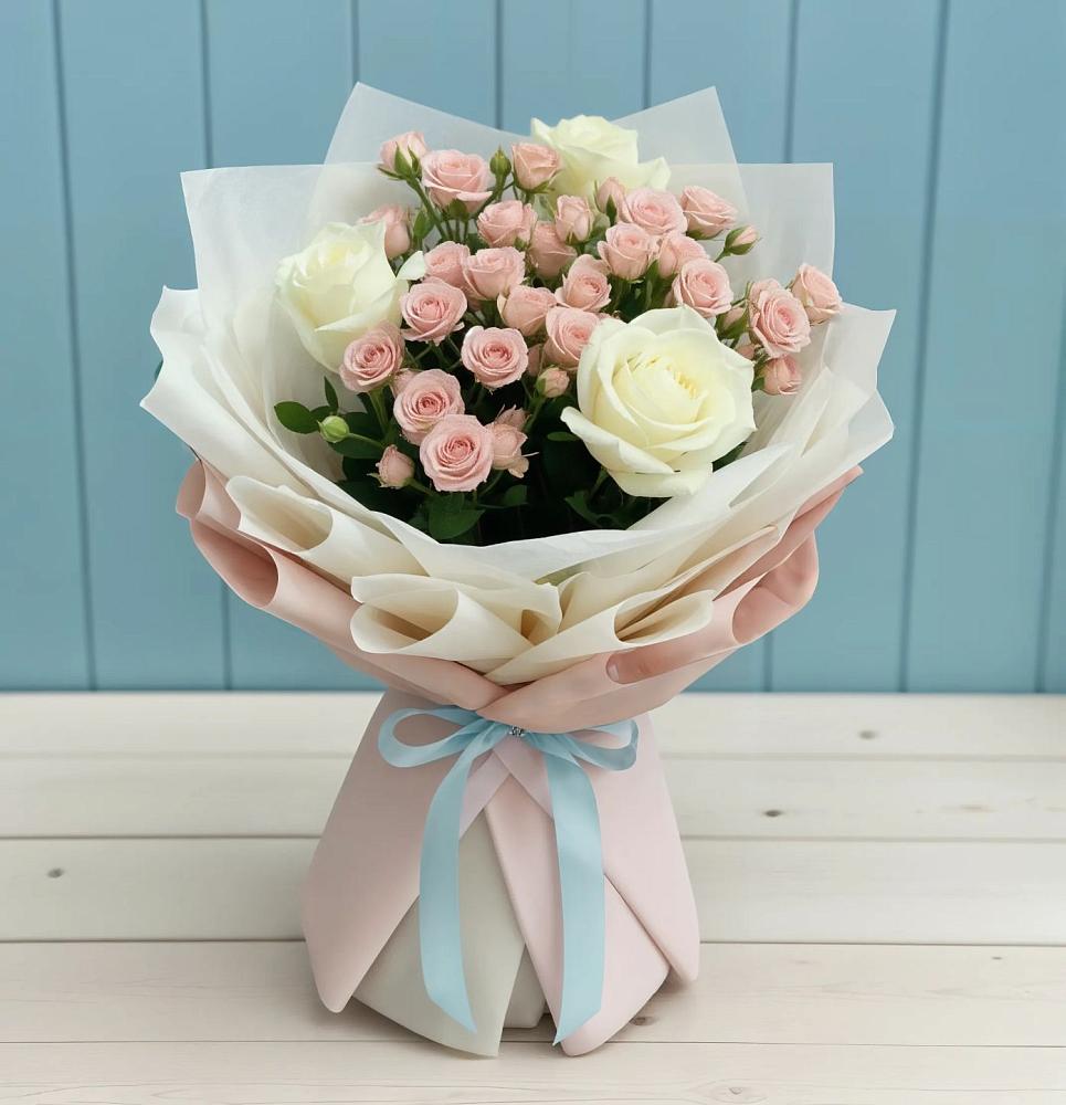 Букет цветов из: Розы в Актюбинском