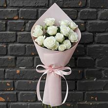 Букет цветов из:  Розы #REPLACE_PRED# Актюбинском