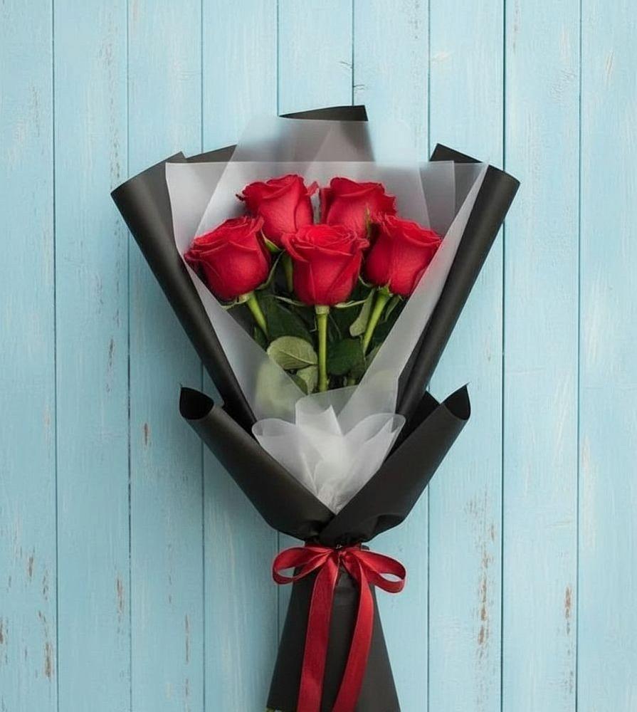 Букет цветов из: Розы в Актюбинском